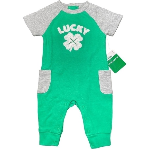 St Patricks Day NWT Unisex Romper Longall Short Sleeve Outfit Size 0-3 Months - Picture 1 of 11